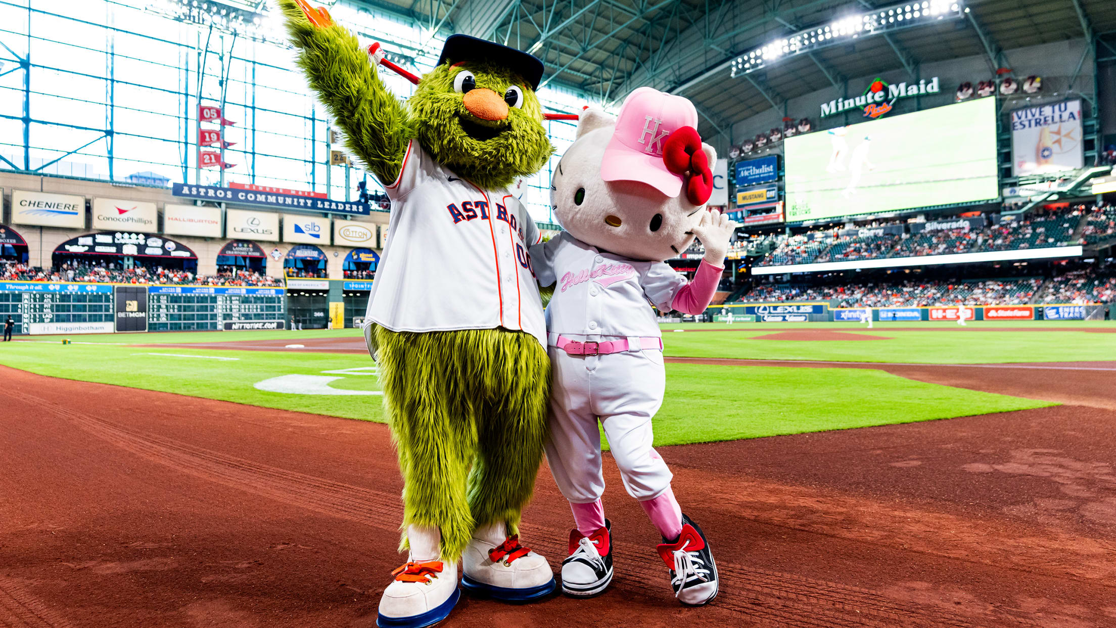Astros Hello Kitty Night | Houston Astros
