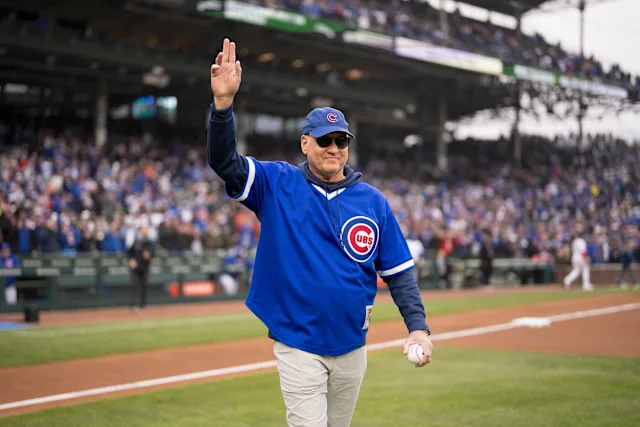 Longtime Cubs star, Hall of Famer Ryne Sandberg dies after cancer battle - Yahoo Sports