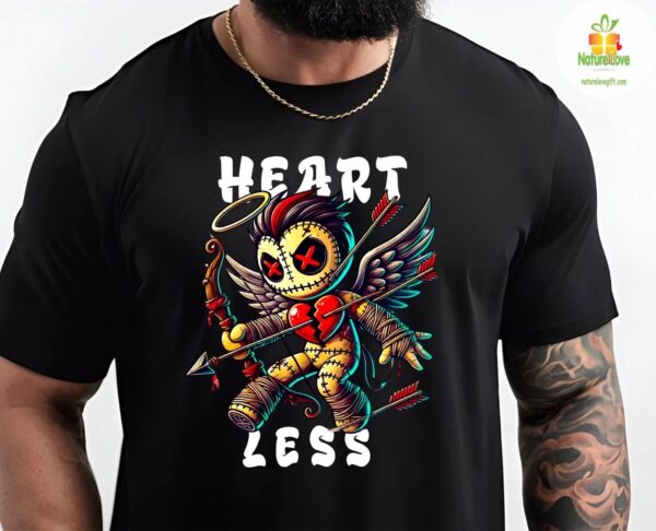 Horror Cartoon Graphic T-Shirt Funny Scary Heartless Design