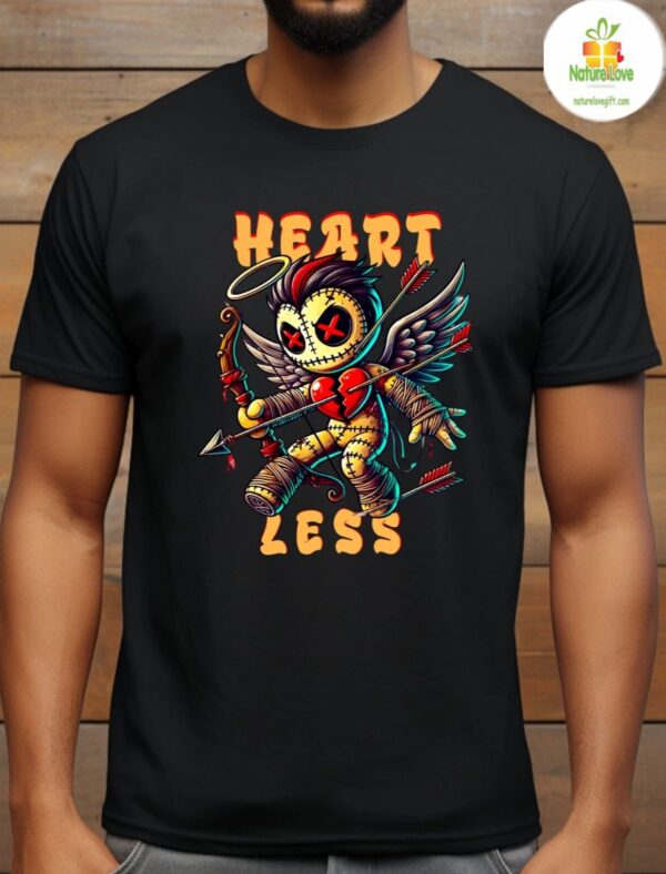 Horror Cartoon Graphic T-Shirt Funny Scary Heartless Design