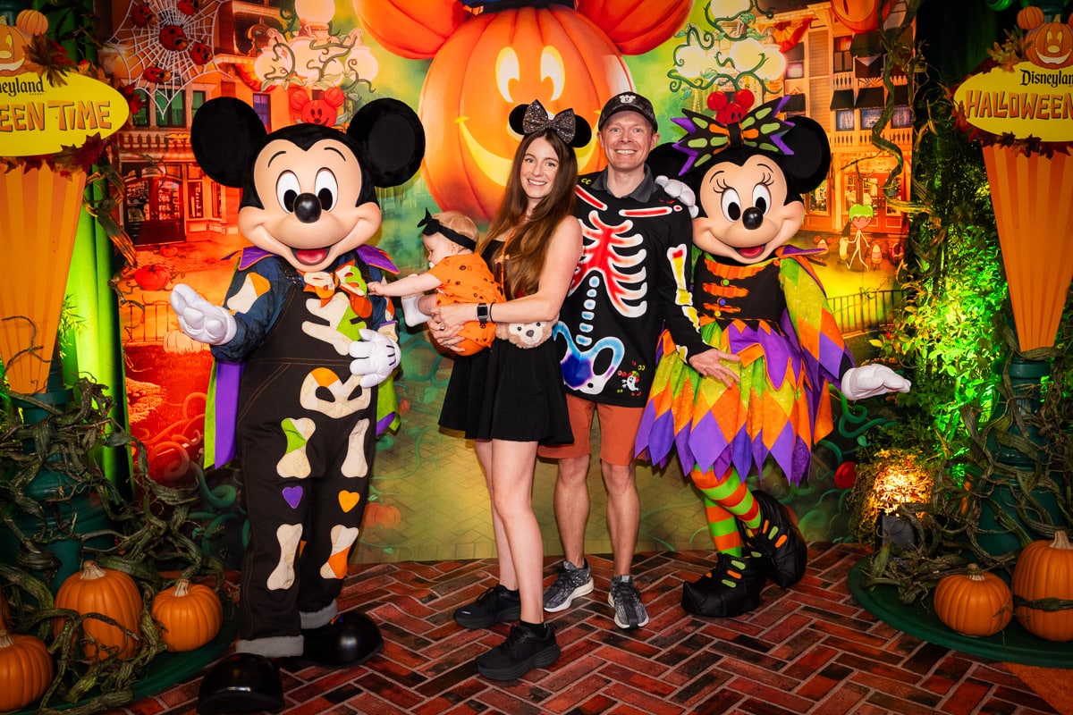 baby bricker sarah characters halloween disneyland california 827