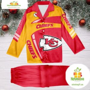 NFL Kansas City Chiefs Special Football Team Winter Season Satin Pajamas Set 2
