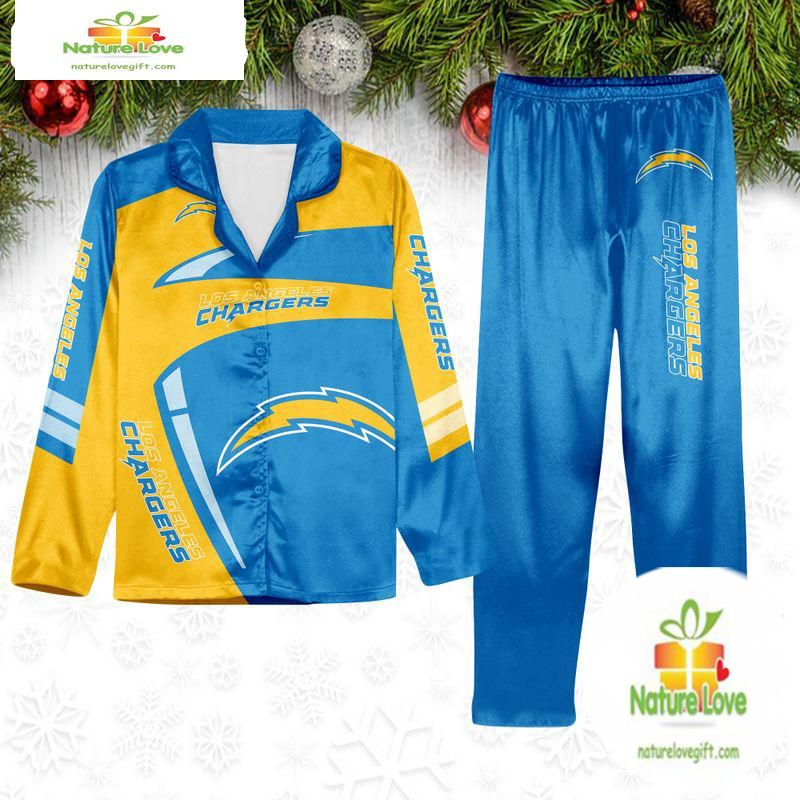 NFL Los Angeles Chargers Football Team Winter Satin Pajamas Set Gift for Fans NFL Los Angeles Chargers Football Team Winter Satin Pajamas Set Gift for Fans