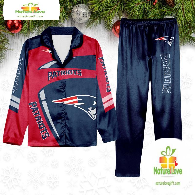 NFL New England Patriots Football Team Winter Satin Pajamas Set Gift for Fans NFL New England Patriots Football Team Winter Satin Pajamas Set Gift for Fans