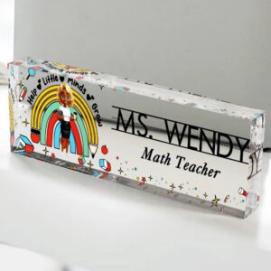 Teacher Helping Little Minds Grow - Personalized Desk Name Plate 3 TeacherHelpingLittleMindsGrow PersonalizedDeskNamePlate TI027 VKT012 MK3.jpg