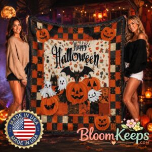 Cozy Vintage Halloween Themed Flannel Throw Blanket with Pumpkin x Bat Design
