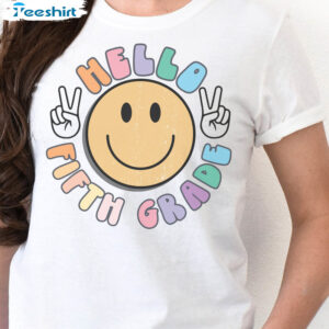 Hello Grade Level Smile Face Shirt, Kindergarten Teacher Team Sweatshirt Crewneck