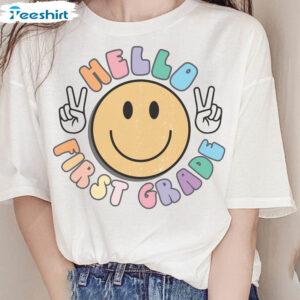 1 hello grade level tshirt hello fifth grade hello kindergarten teacher team shirts custom 1.jpg