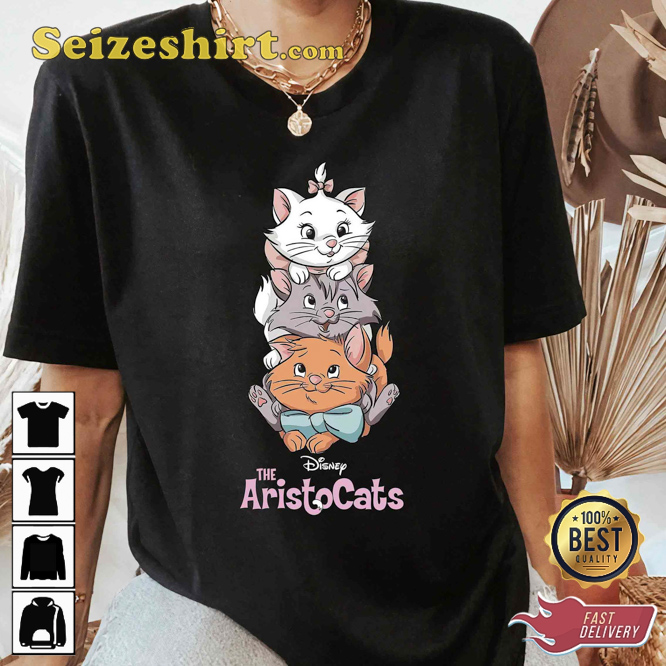 Disney The Aristocats Cats Disneyland Christmas Holiday Cartoon T-Shirt Disney The Aristocats Cats Disneyland Christmas Holiday Cartoon T-Shirt