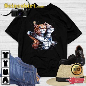 Titanic Cat Lover Funny Gift Titanic Pose Gift For Fan Shirt