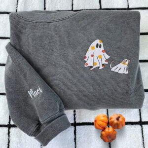 halloween sweatshirt 2 f7f97553 b863 4a64 a5f0 a0b3ad9c9724.jpg