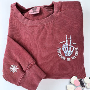 halloween sweatshirt 1 a7a9a3c9 1cb0 4c2d 98f6 d432a38647b6.jpg