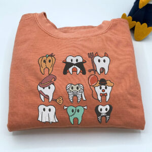 Halloween sweatshirt 5 0d89a3ae 4afa 4f8e a59b 63bfc0b84962.jpg