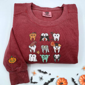 Halloween sweatshirt 4 3333471a 7115 4cdd 9c7f edea8254c9d3.jpg