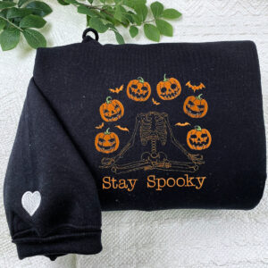 halloween sweatshirt 1 2db74560 3a21 4744 9966 1ef445f2ee69.jpg