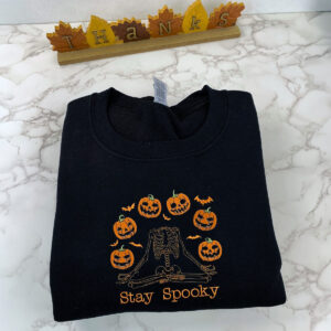halloween sweatshirt 3 81ca4e46 b5ab 4cdd 9be2 f806c62d7967.jpg