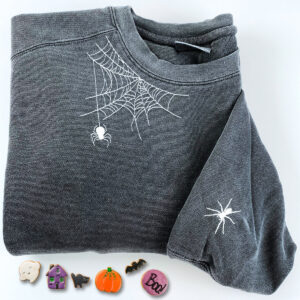 halloween sweatshirt spider 1.jpg
