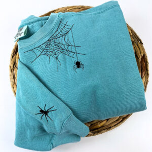 halloween sweatshirt spider 4.jpg