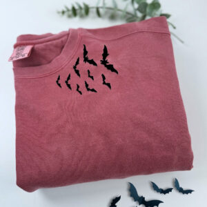 halloween sweatshirt 3 ae0ae0ab afc2 46b4 8007 2a095301b730.jpg