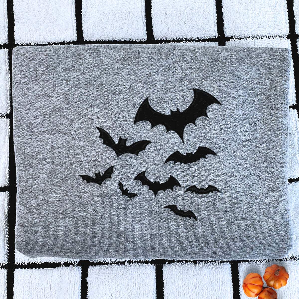 Bats Halloween Crewneck Sweatshirt, Embroidered Bats on Sleeve Hoodie for Men Women Bats Halloween Crewneck Sweatshirt, Embroidered Bats on Sleeve Hoodie for Men Women