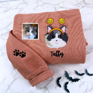 Cat Portrait Halloween Sweatshirt 5.jpg