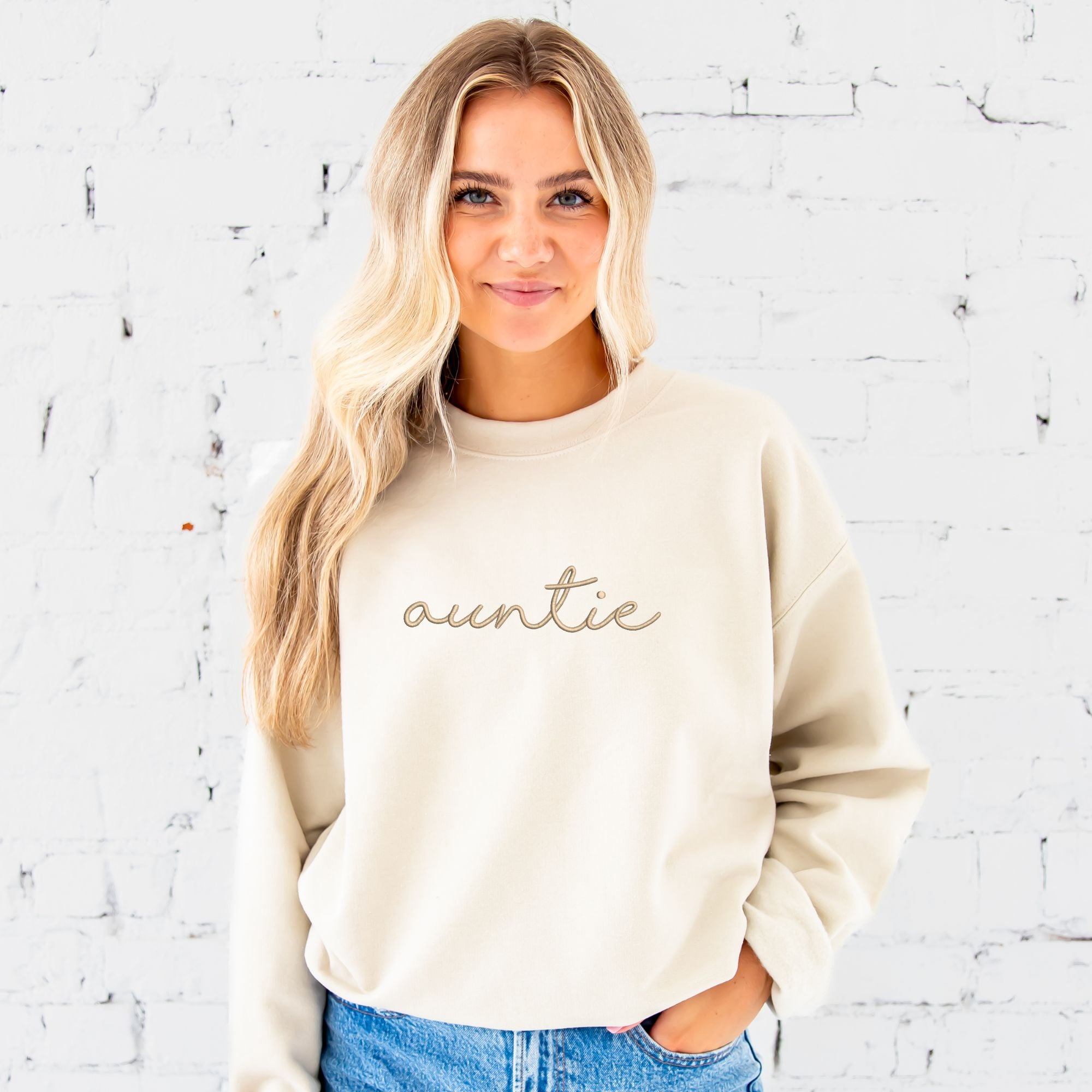 Script Auntie Embroidered Gemma Crewneck Sweatshirt Script Auntie Embroidered Gemma Crewneck Sweatshirt