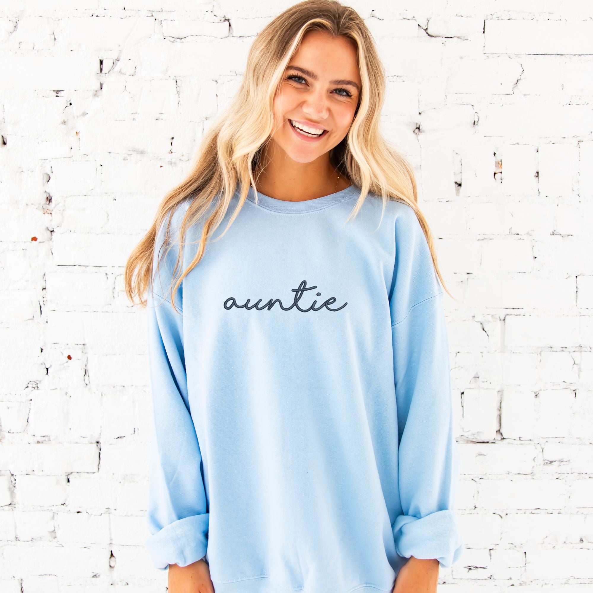Script Auntie Embroidered Gemma Crewneck Sweatshirt Script Auntie Embroidered Gemma Crewneck Sweatshirt