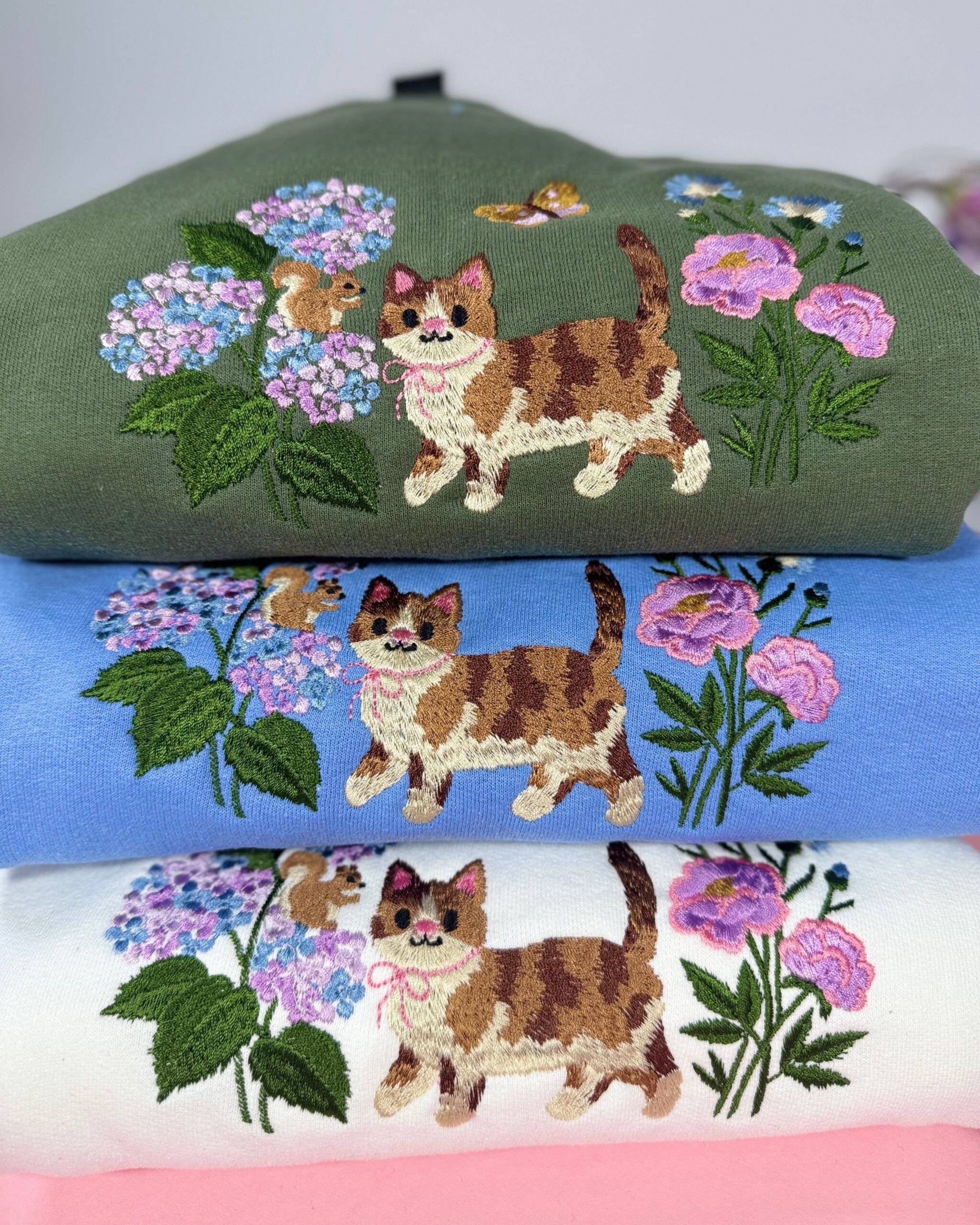 Cottagecore Cat in Wildflowers Embroidered Sweatshirt Cottagecore Cat in Wildflowers Embroidered Sweatshirt