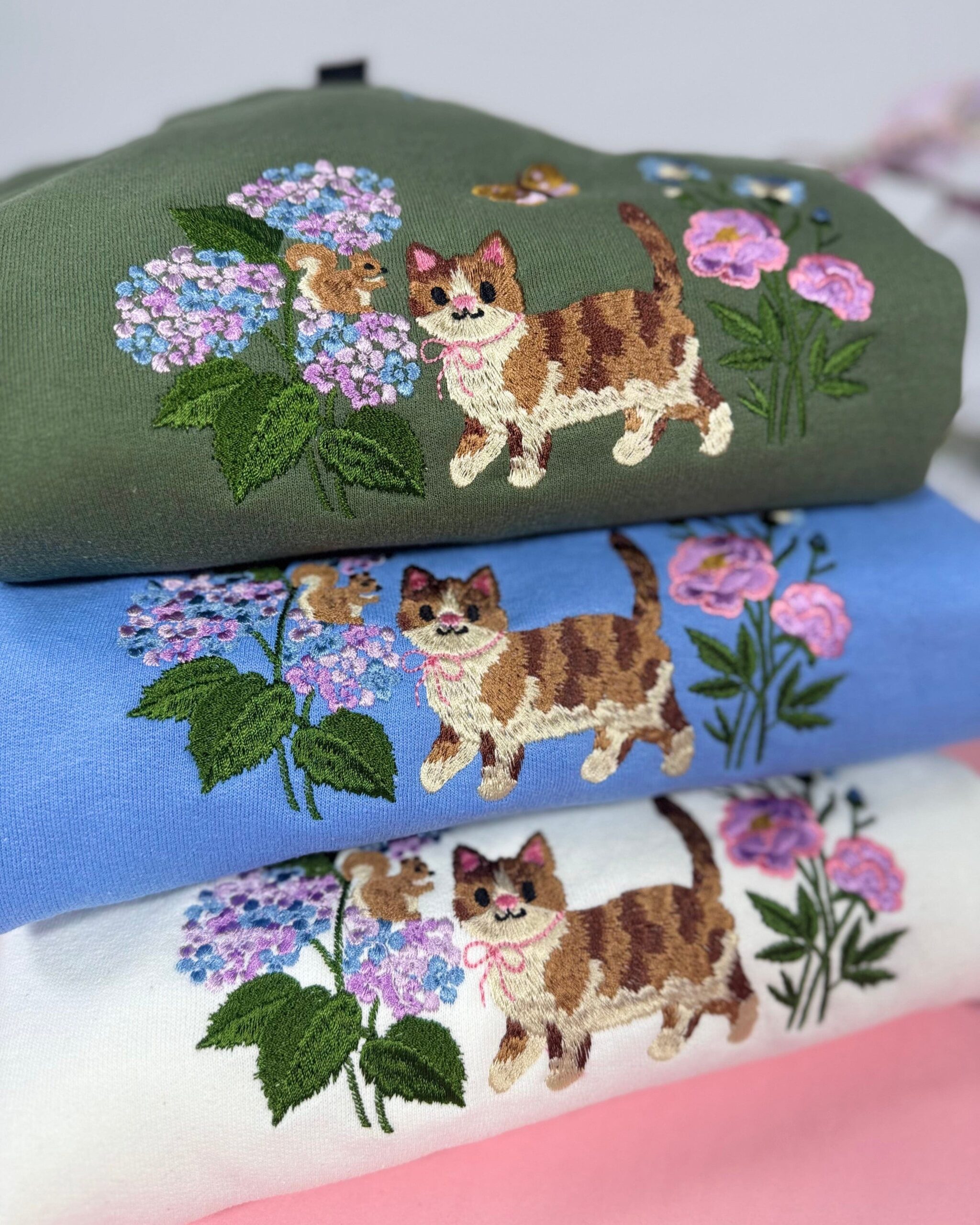 Cottagecore Cat in Wildflowers Embroidered Sweatshirt Cottagecore Cat in Wildflowers Embroidered Sweatshirt