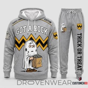 Peanuts Snoopy Halloween Graphic Tracksuit Hoodie Set 2 Peanuts Snoopy Halloween Graphic Tracksuit Hoodie Set 3 1.jpg