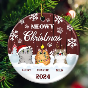 Meowy Christmas – Personalized Circle Ceramic Ornament – Christmas Gift for Cat Lovers, Pet Lovers, Cat Mom, Cat Dad