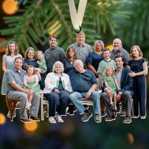 family ornament 3.png