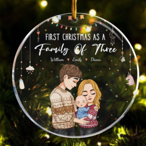 Baby First Christmas As A Family 3.png