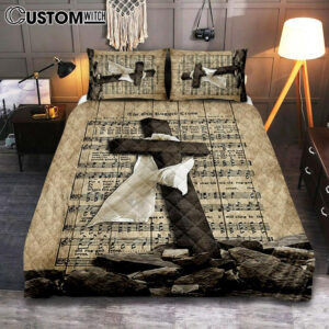 The Old Rugged Cross Quilt Bedding Set – Black Cross White Silk Music Sheet Quilt Bedding Set Bedroom – Bible Verse Quilt Bedding Set Art – Christian Home Decor