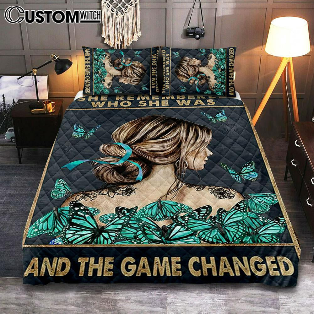She Remembered Who She Was And The Game Changed Quilt Bedding Set – Gifts For Women, Teen Girls – Motivational Bedroom – Light Blue Boho Decoration