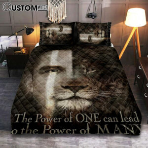 Jesus The Lion Of Judah Quilt Bedding Set – The Perfect Combination Quilt Bedding Set Art – Christian Art – Bible Verse Bedroom – Religious Home Decor