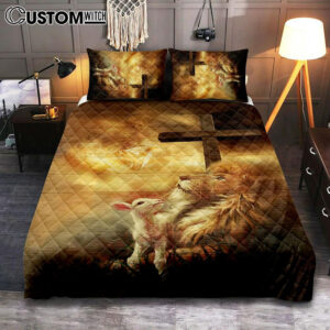 Jesus Hand Lion And Lamb Bedroom Quilt Bedding Set – Jesus Portrait Quilt Bedding Set Prints – Christian Bedroom
