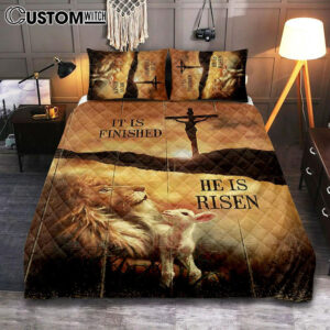 It Is Finish He Is Risen Quilt Bedding Set – Lion And Lamb Of God Cross Quilt Bedding Set Art – Bible Verse Bedroom